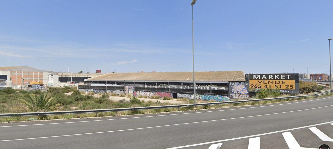 Terreno en venta en Elche – #406