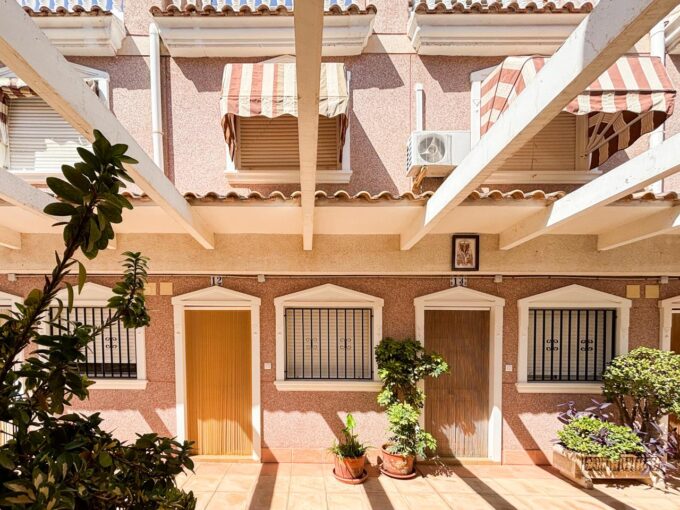 Bungalow for sale in Santa Pola