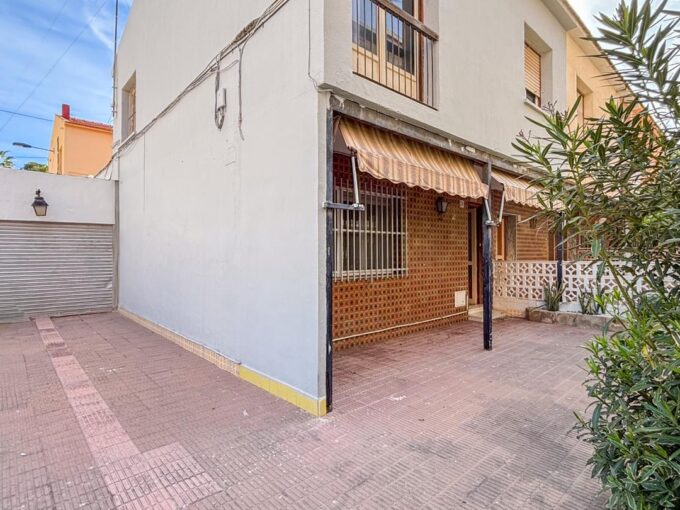 Chalet for sale in Santa Pola