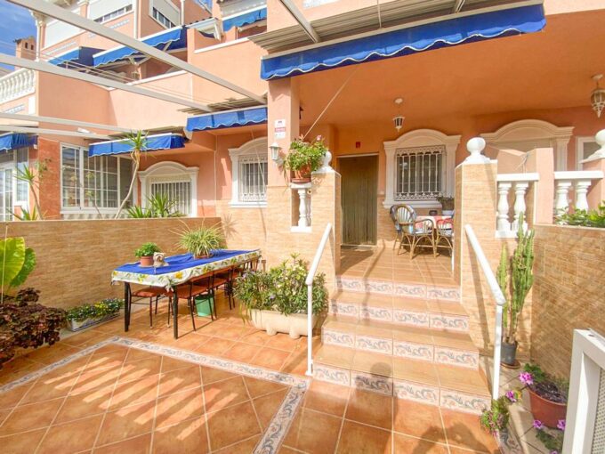 Chalet for sale in Santa Pola