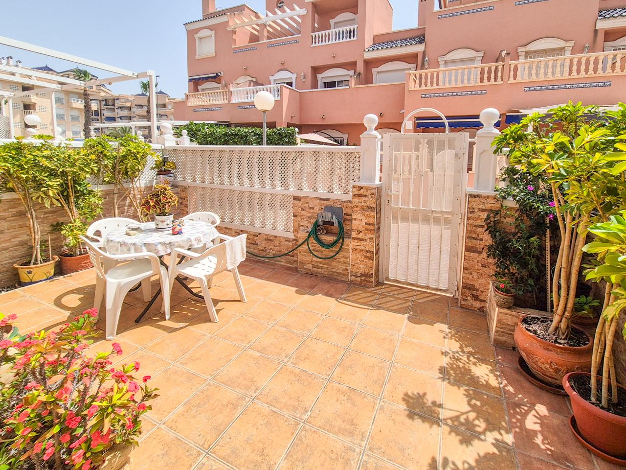 Casa Pareada en venta en Santa Pola, Gran Playa – #3141