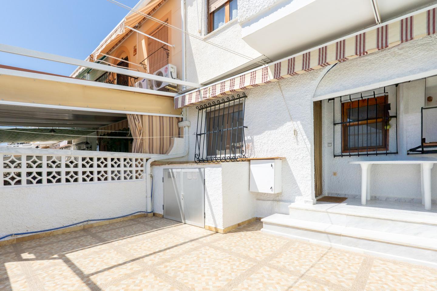 Bungalow en venta en Santa Pola, Playa Lisa – #3170