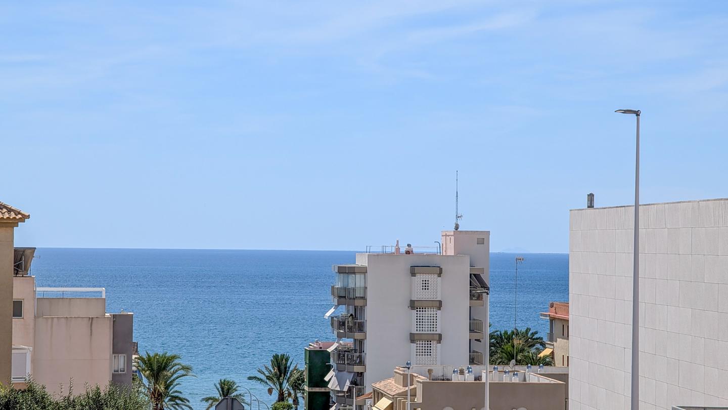 Bungalow en venta en Santa Pola, Santiago Bernabeu – #3181