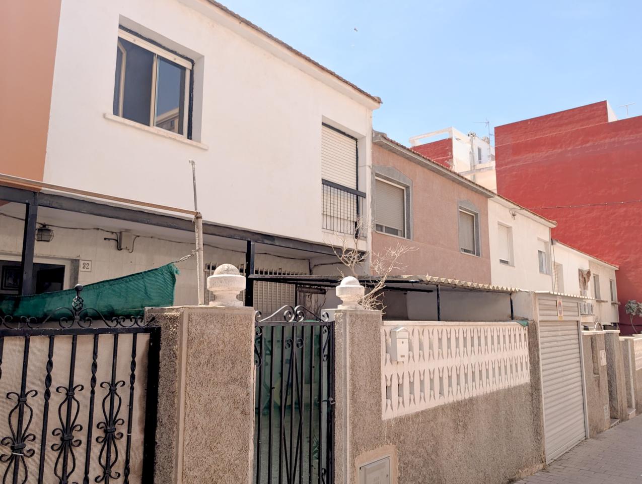 Bungalow à vendre à Santa Pola, Centre nord – #3107