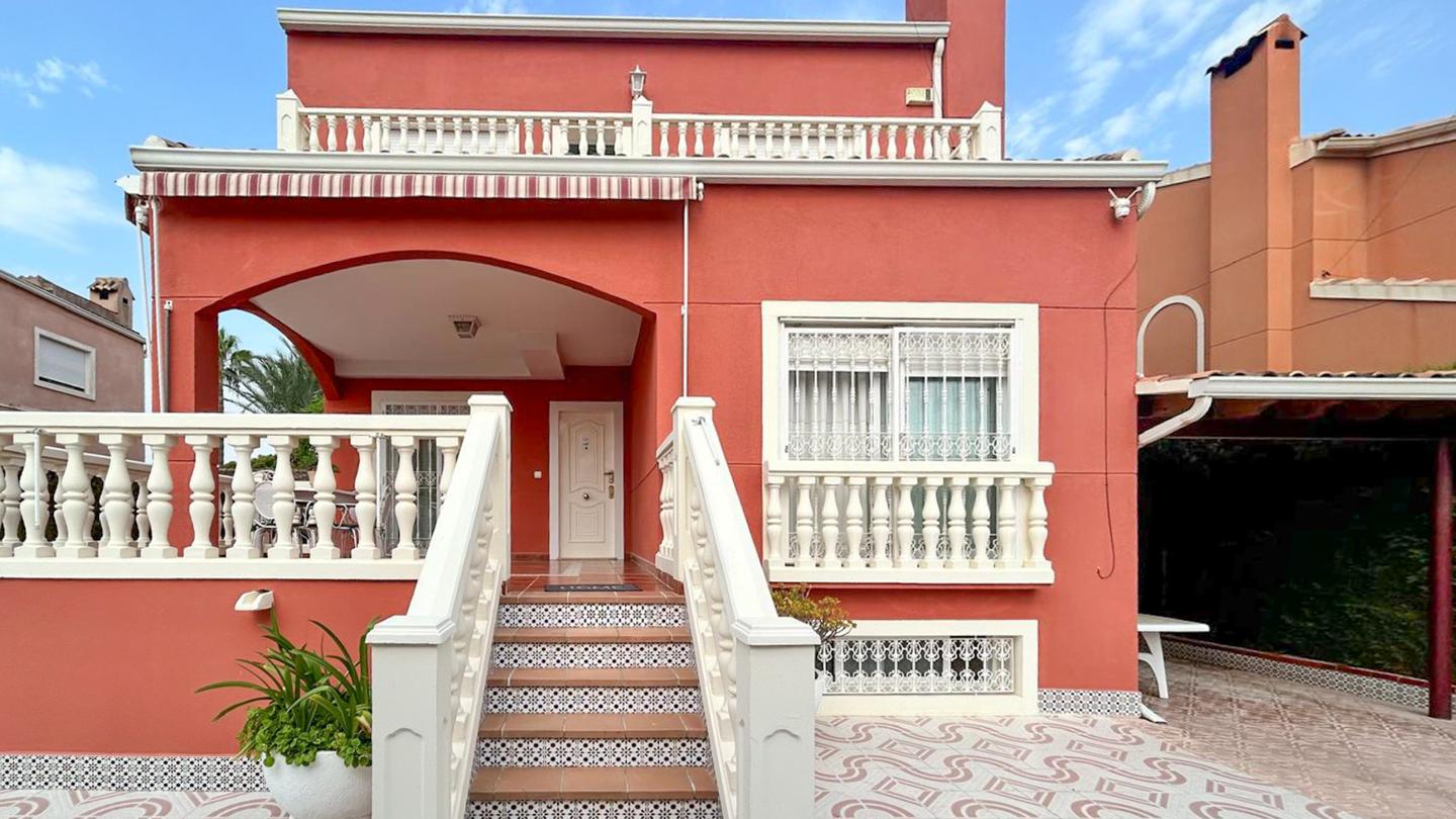 Chalet à vendre à Elche, Valverde – Elche – #3169