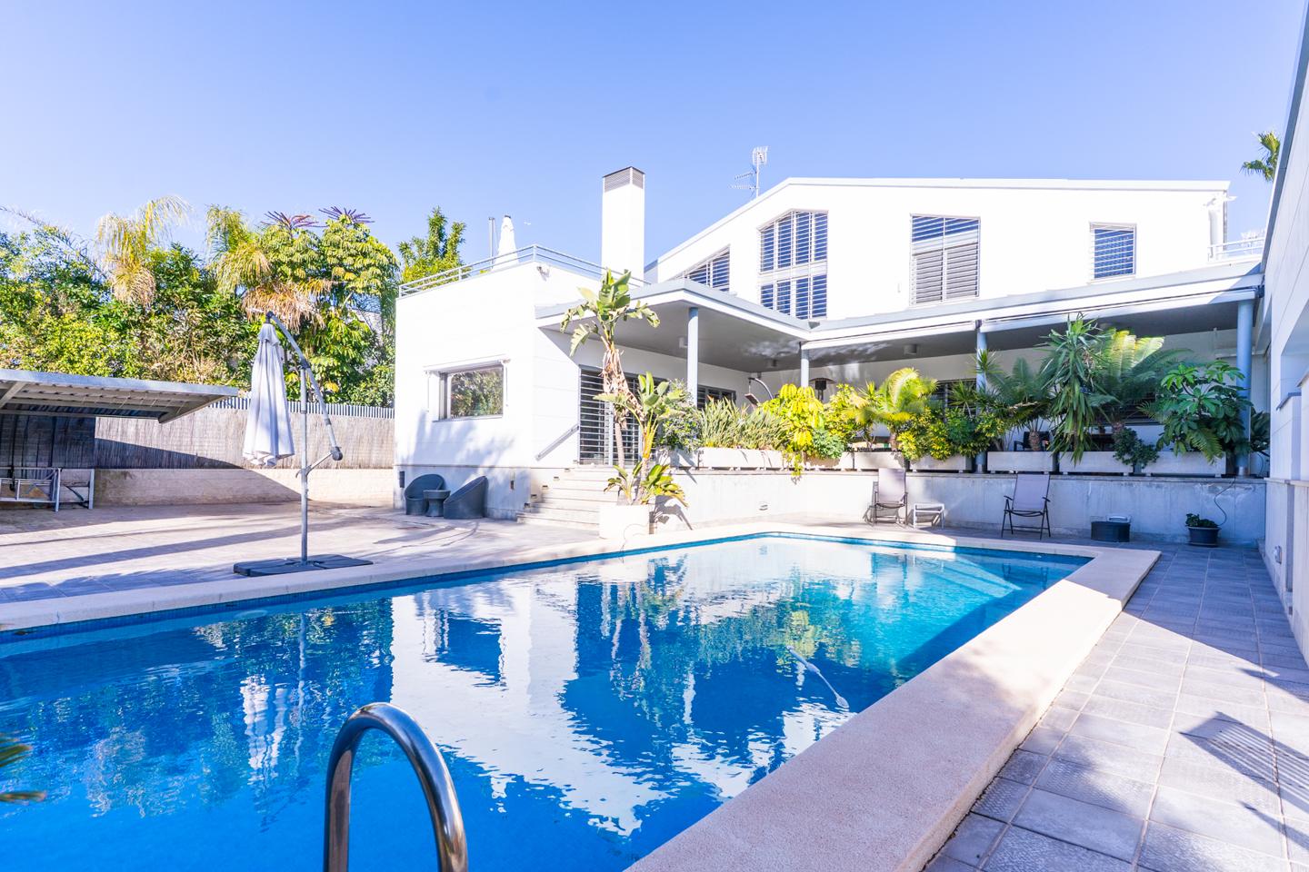 Chalet à vendre à Elche, Elche – Ville de jardin – #3248