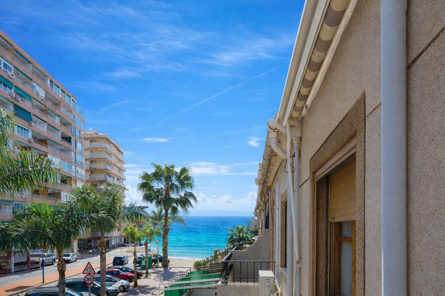 Chalet à vendre à Santa Pola, Grande plage – #3252