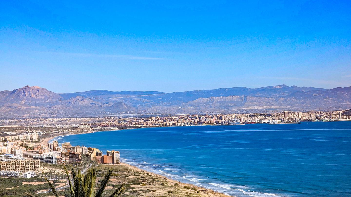 Villa à vendre à Gran Alassant, Olive dorée – #3261