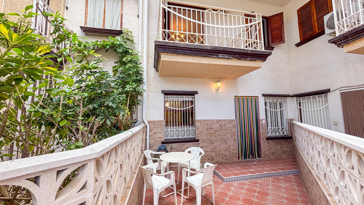 Bungalow à vendre à Santa Pola, Grande plage – #3264