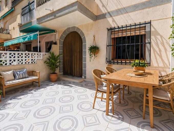 Bungalow for sale in Santa Pola