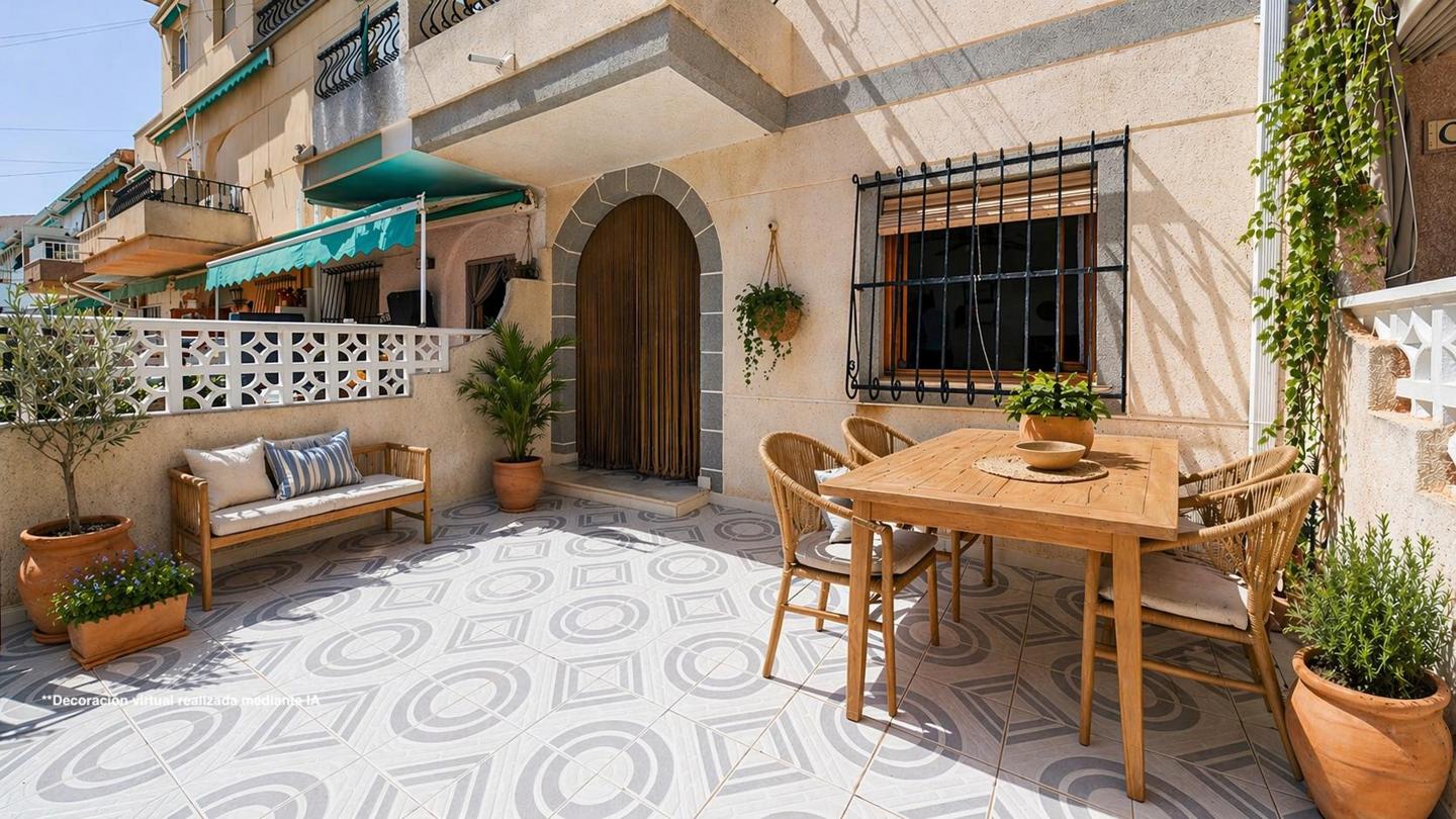 Bungalow for sale in Santa Pola, Gran Playa – #3265