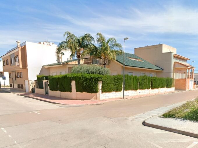 Chalet en venta en Cox
