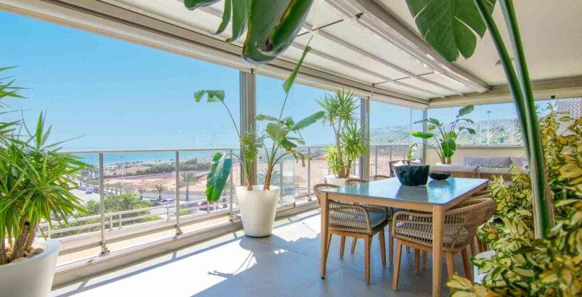 Duplex till salu i Arenales del Sol