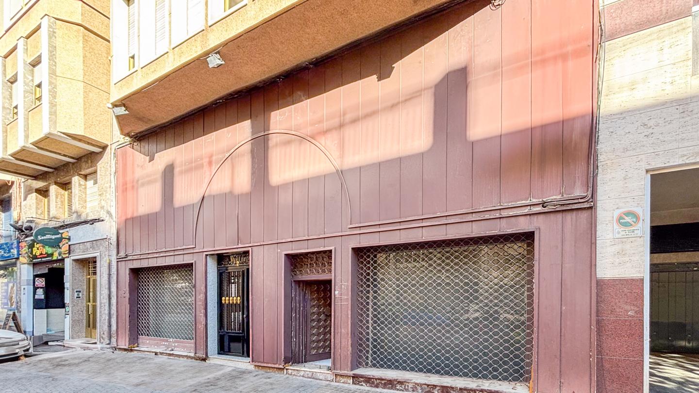 Local for sale in Elche, New Bridge – Heart of Jesus – #3076