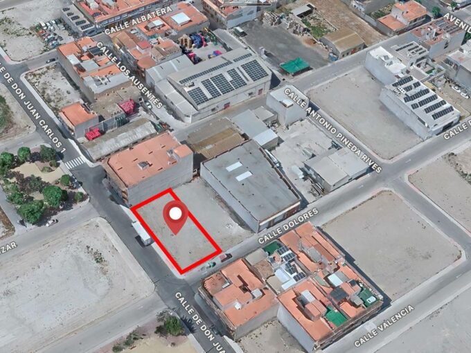 Terreno en venta en Cox