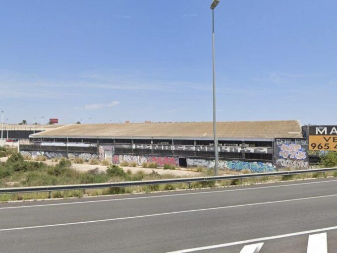 Terreno en venta en Elche