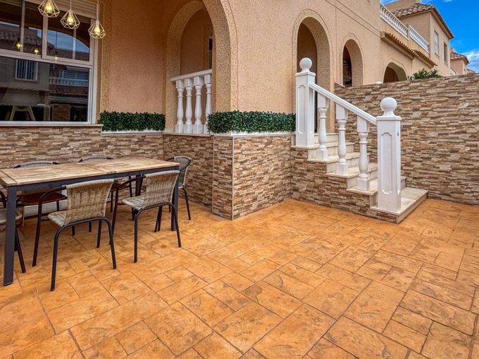 Bungalow for sale in Gran Alacant